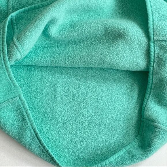 Vineyard Vines Seersucker Stripe Shoulder Shep Fleece Pullover Sweatshirt Small - Picture 10 of 14